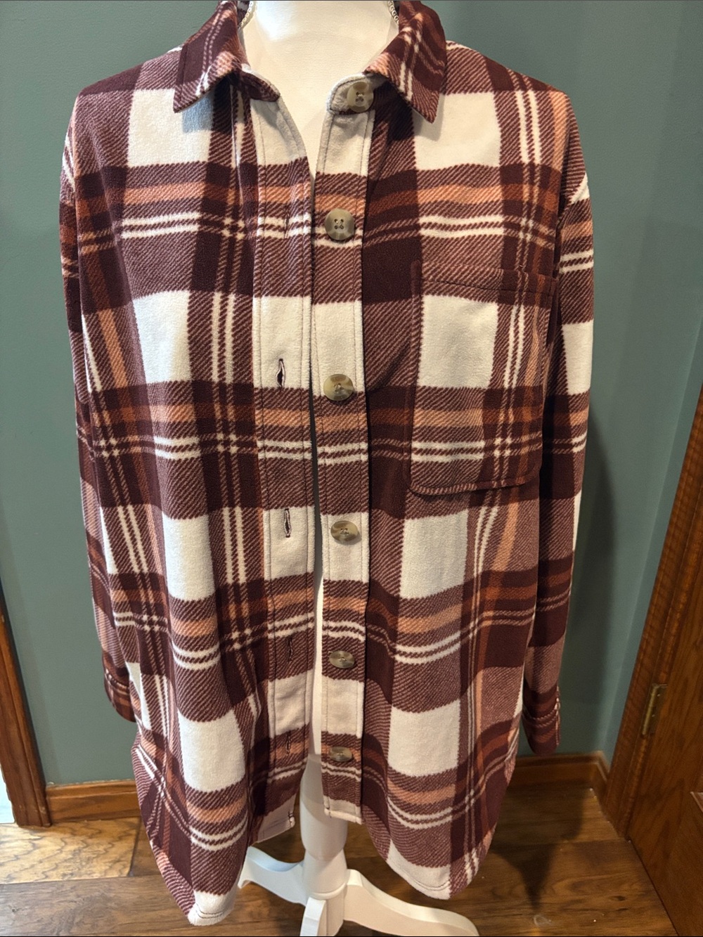 Eddie Bauer Burgundy Plaid Microfleece Shirt Jacket Medium